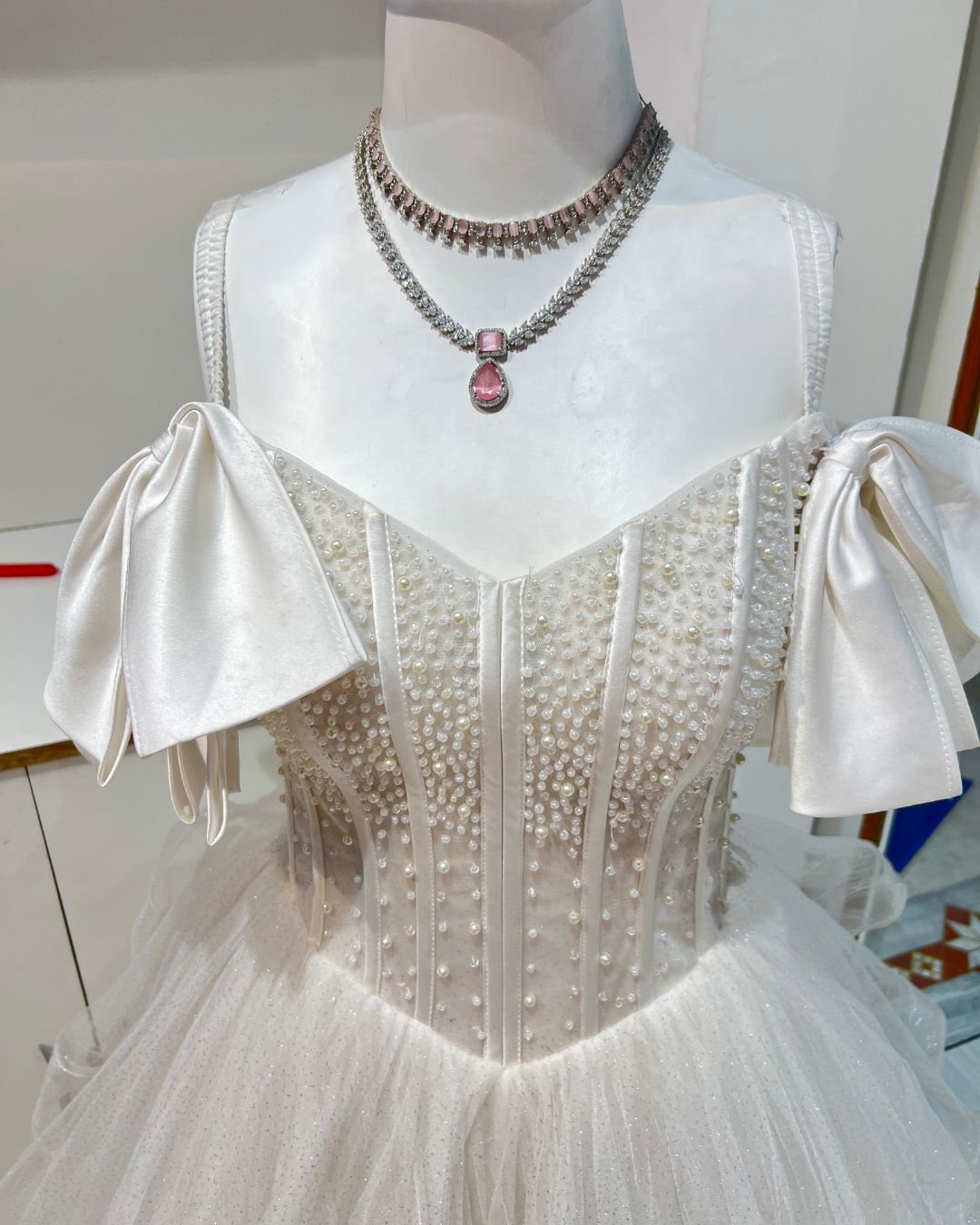 Elegant White Wedding Gown for Brides - Image 6