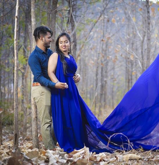 Blue long Trail Gown On Rent In Udaipur