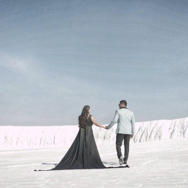 Capture Romance in White: Marble Slurry Photoshoot in Udaipur - Image 2