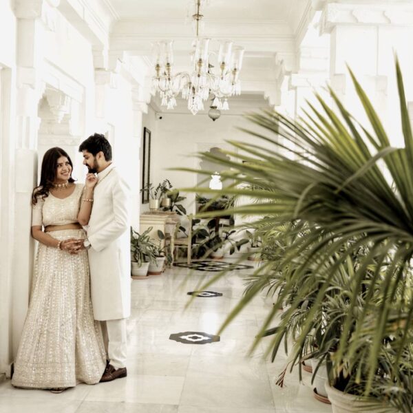 Rent Couple Dresses for Pre Wedding Shoot - Image 3