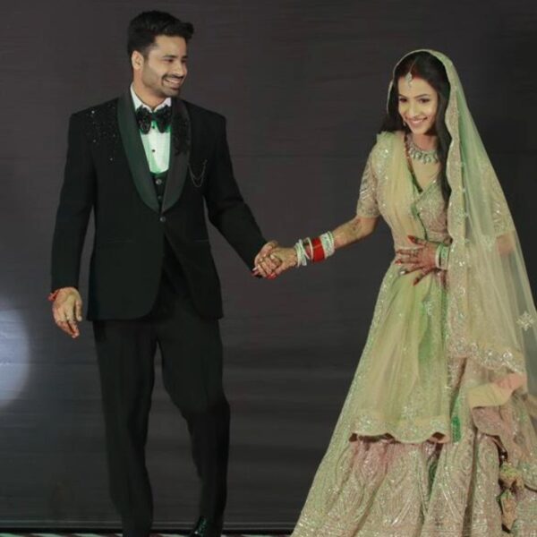 Royal Romance: Reception Couple Attire