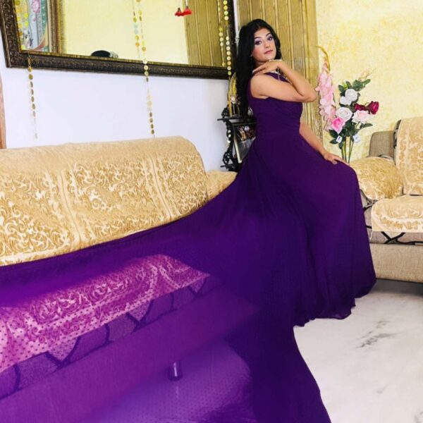 Top 1 Glamorous Purple Trail Gown Rent in Udaipur - Image 3
