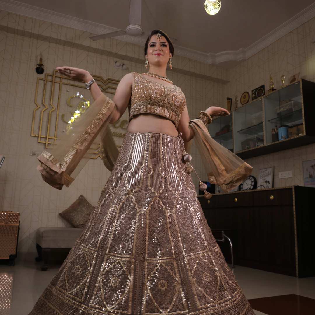 Golden Sider Lehenga on rent for Wedding on Rent