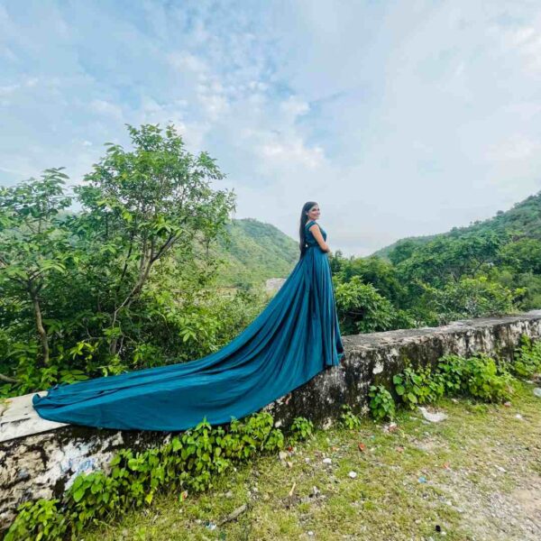 Top 1 Stunning Pre-Wedding Green Gown on Rent - Image 3