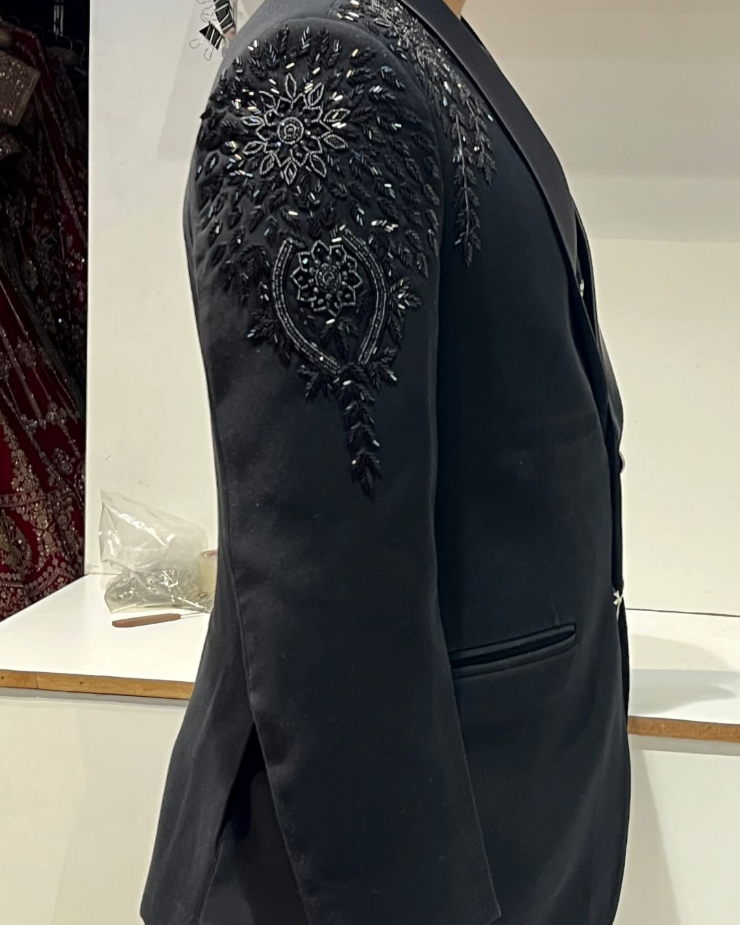 Stylish Reception Suit for Rent – Premium Wedding Reception Wear for Men - Image 2